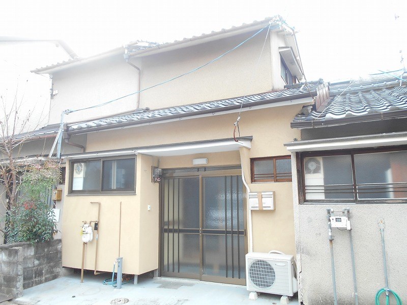 石田大受町31-292貸家