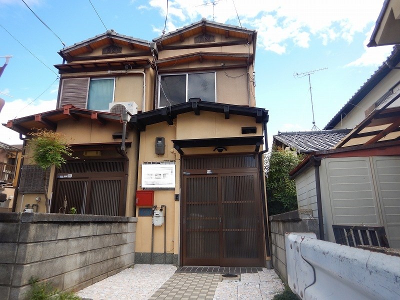 羊燈館プチメゾン山科勧修寺