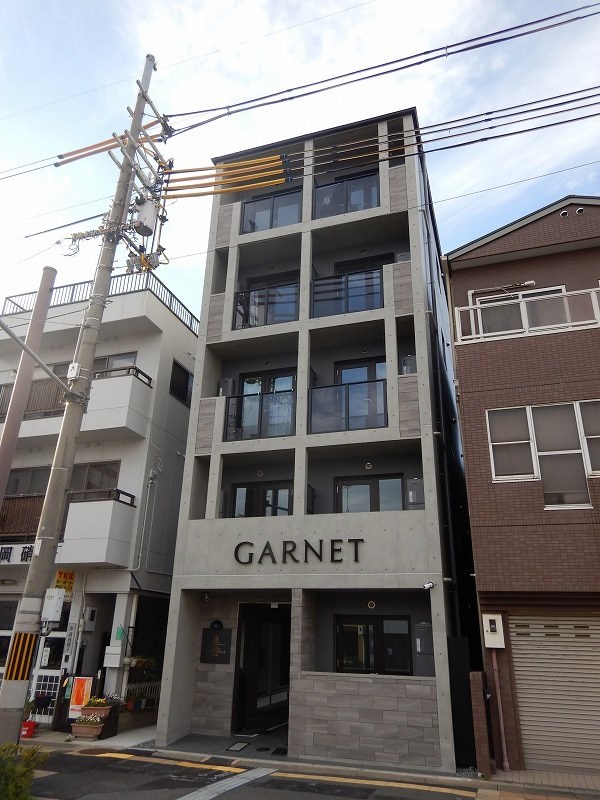 THE GARNET SUITE RESIDENCE 西大路