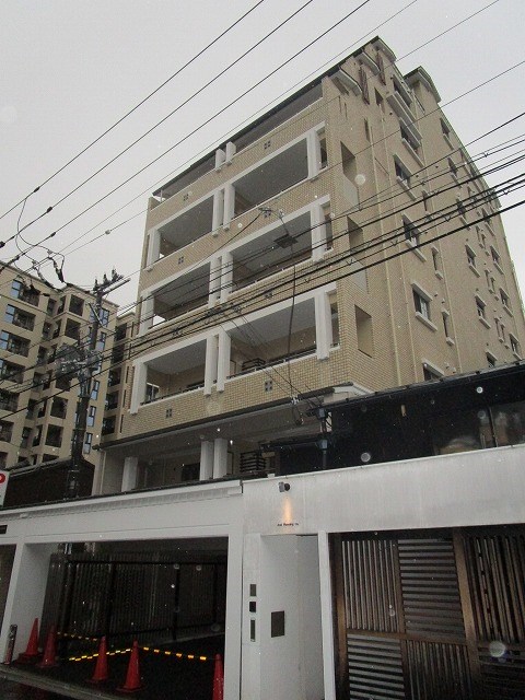 シルエラ御所南