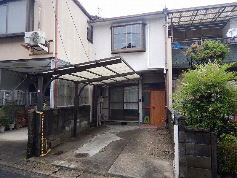西野小柳町26-10貸家